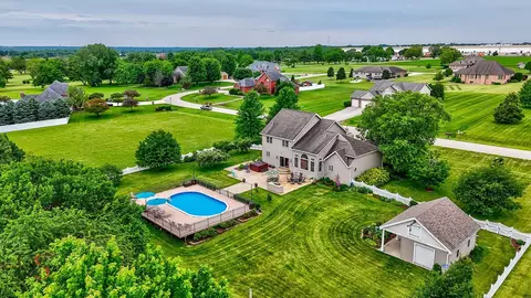 View/Area - 3067 E 1825th Rd, Ottawa, IL 61350 photo 1 of 7