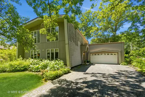 309 Pine St, Willow Springs, IL 60480