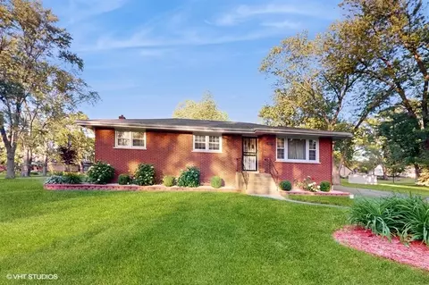 19155 S Saint Lawrence Ave, Glenwood, IL 60425