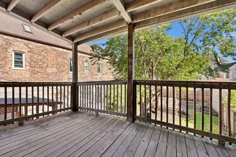 1652 W 38th Pl, Chicago, IL 60609 photo 5