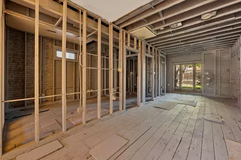 1652 W 38th Pl, Chicago, IL 60609 photo 12