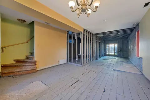 1652 W 38th Pl, Chicago, IL 60609 photo 13