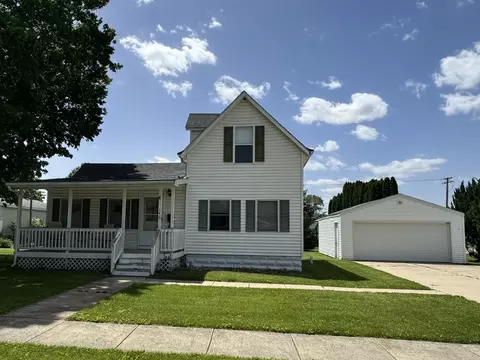 146 N Metcalf Ave, Amboy, IL 61310