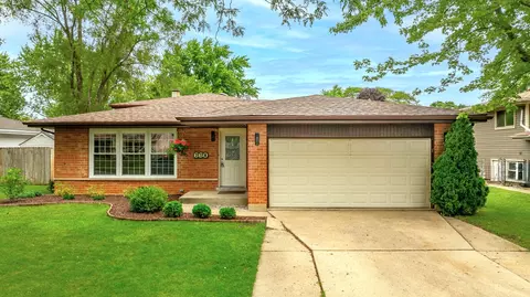 660 Bryn Mawr Ave, Bartlett, IL 60103