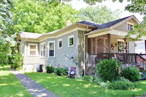 Exterior - 454 West Ave, Morris, IL 60450 photo 6 of 9