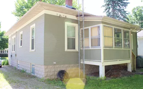 Exterior - 454 West Ave, Morris, IL 60450 photo 9 of 9