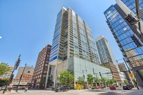 611 S Wells St #702, Chicago, IL 60607