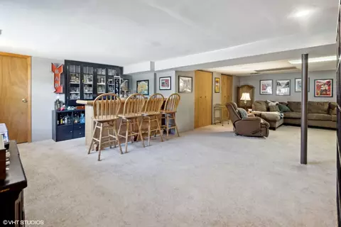 250 E Harrison Rd, Lombard, IL 60148 photo 24