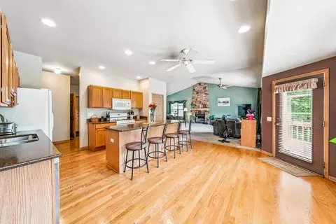 1287 Deerpath Cir, Aurora, IL 60506 photo 7