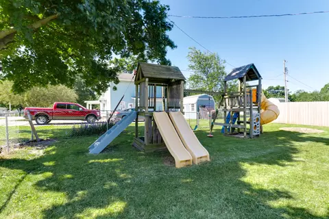 Exterior - 207 E Park St, Danvers, IL 61732 photo 3 of 7