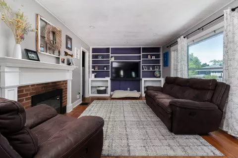 Living - 207 E Park St, Danvers, IL 61732 photo 3 of 3