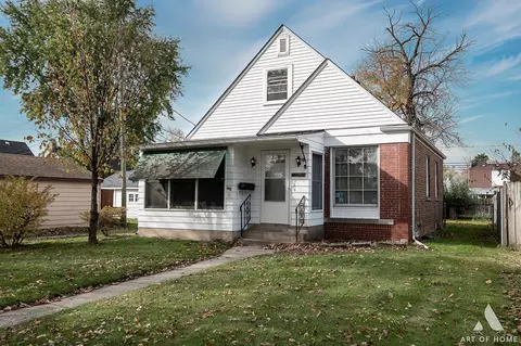 1430 Shirley Dr, Calumet City, IL 60409