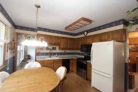 Kitchen - 712 Maple St, Marengo, IL 60152 photo 1 of 2