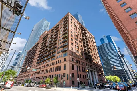 165 N Canal St #1003, Chicago, IL 60606