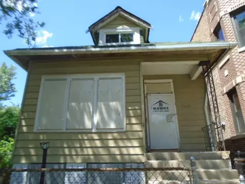 5634 S Loomis Blvd, Chicago, IL 60636