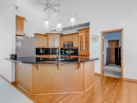 13324 Millbank Dr, Plainfield, IL 60585 photo 7
