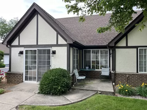 Other - 1802 Willow Circle Dr, Crest Hill, IL 60403 photo 1 of 9
