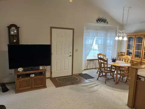 Entry Way - 1802 Willow Circle Dr, Crest Hill, IL 60403 photo 2 of 4