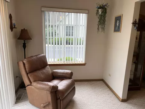 Other - 1802 Willow Circle Dr, Crest Hill, IL 60403 photo 5 of 9
