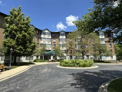 470 Fawell Blvd #220, Glen Ellyn, IL 60137