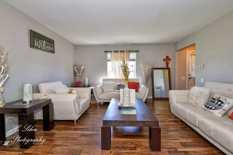 Other - 1896 Gleneagle Cir, Elgin, IL 60123 photo 1 of 2