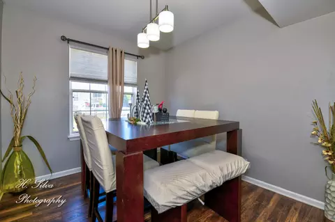 Dining - 1896 Gleneagle Cir, Elgin, IL 60123 photo 1 of 1