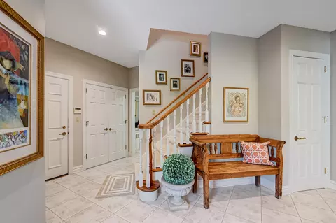 Entry Way - 122 Kraml Dr, Burr Ridge, IL 60527 photo 5 of 5