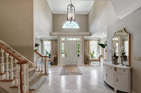 Entry Way - 122 Kraml Dr, Burr Ridge, IL 60527 photo 1 of 5