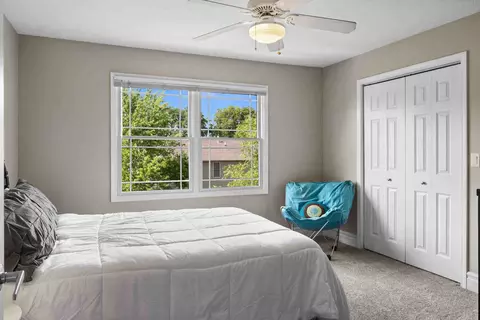 Bedroom - 11 Willowbend Ct, Bloomington, IL 61705 photo 7 of 12