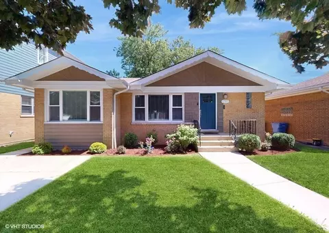 6785 N Dowagiac Ave, Chicago, IL 60646
