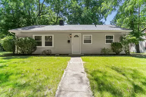 309 Kelly Ct, Champaign, IL 61821