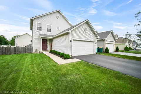 3115 Nantucket Dr, Joliet, IL 60435