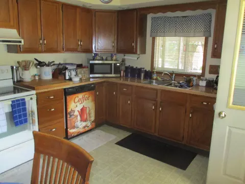 800 E Sangamon Ave, Rantoul, IL 61866 photo 2