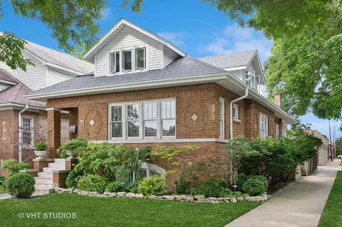 2858 N Keating Ave, Chicago, IL 60641