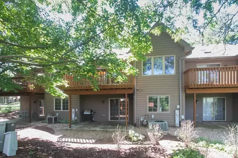 883 Millcreek Cir, Elgin, IL 60123 photo 30