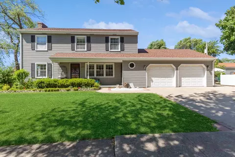 2928 Brookside Ave, Waukegan, IL 60085