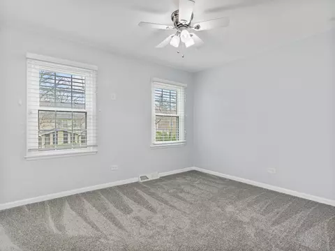 1301 Pin Oak Ct, Wheaton, IL 60189 photo 17