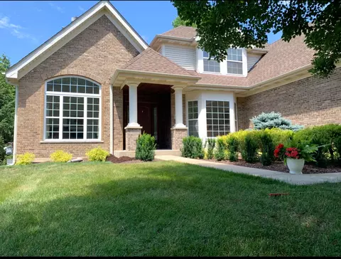 489 Prairieview Dr, Geneva, IL 60134