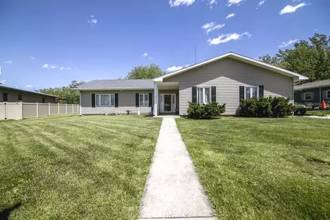 108 Sun St, Cabery, IL 60919