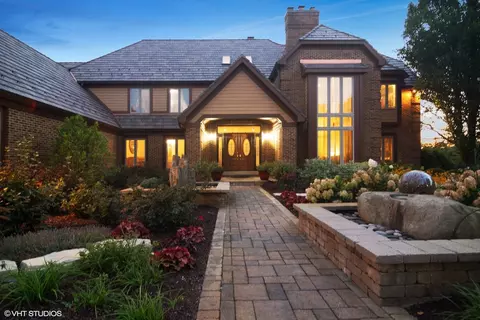 6 Ambrose Ln, South Barrington, IL 60010