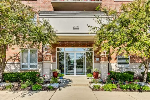 476 Alles St #503, Des Plaines, IL 60016