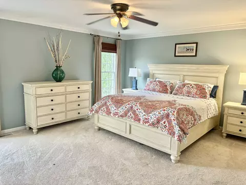 Bedroom - 4682 Middle Rd, Gurnee, IL 60031 photo 2 of 5