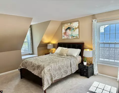 Bedroom - 4682 Middle Rd, Gurnee, IL 60031 photo 5 of 5