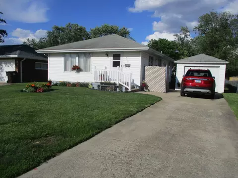 301 Illinois Dr, Rantoul, IL 61866