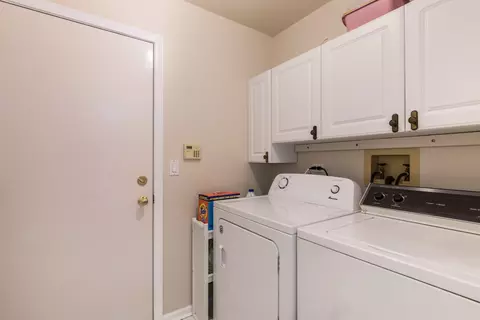 590 Denoyer Trl, Wheeling, IL 60090 photo 13