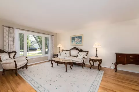 590 Denoyer Trl, Wheeling, IL 60090 photo 3