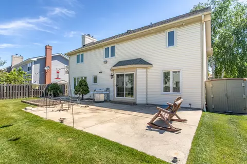 590 Denoyer Trl, Wheeling, IL 60090 photo 27