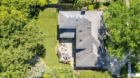 453 Brighton Dr, Wheaton, IL 60189 photo 33