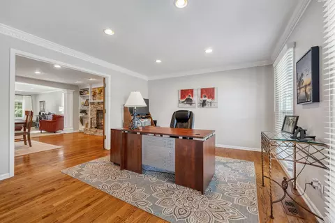 453 Brighton Dr, Wheaton, IL 60189 photo 21