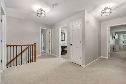 453 Brighton Dr, Wheaton, IL 60189 photo 29